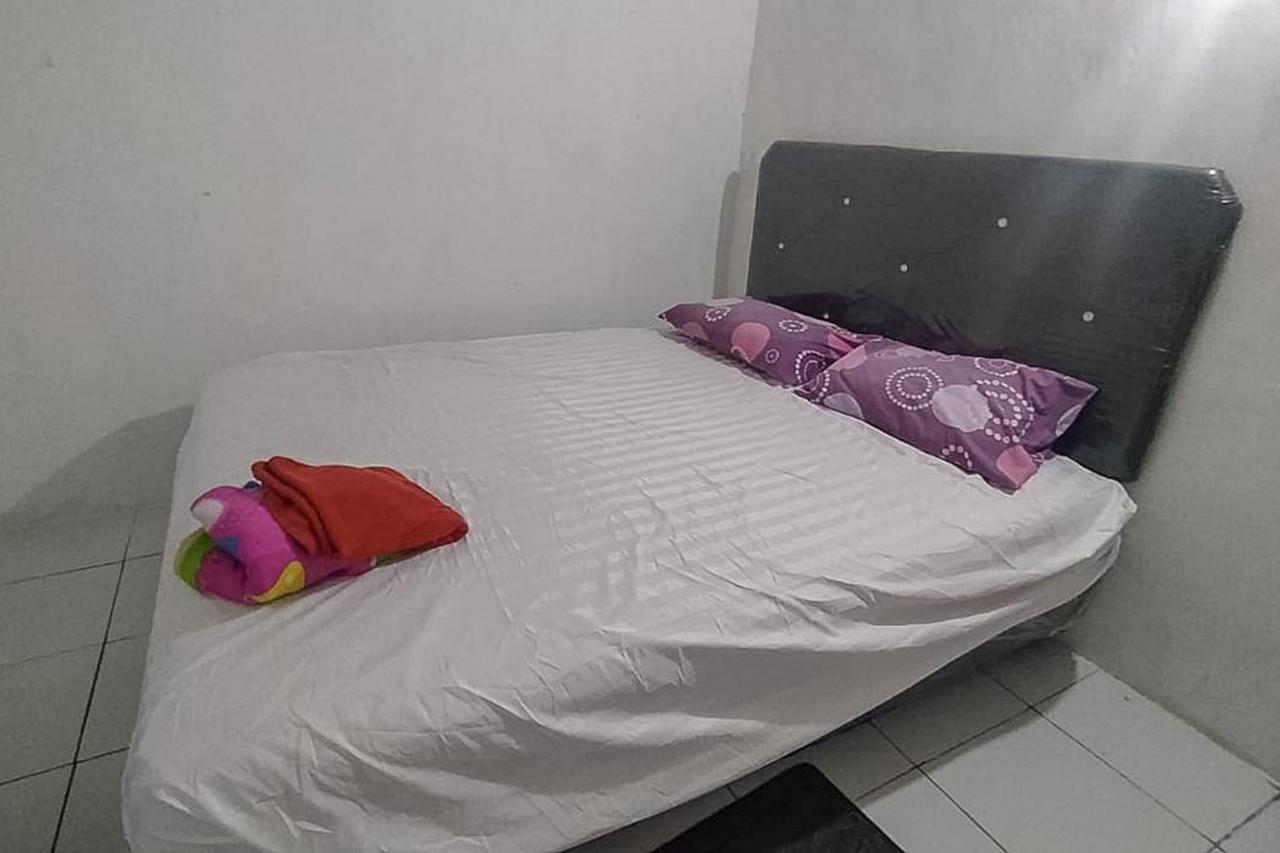 Hotel Mutiara Batulicin Redpartner Kampung Baru Bagian luar foto
